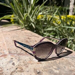 Louis Vuitton Petit Soupçon Cat Eye Sunglasses